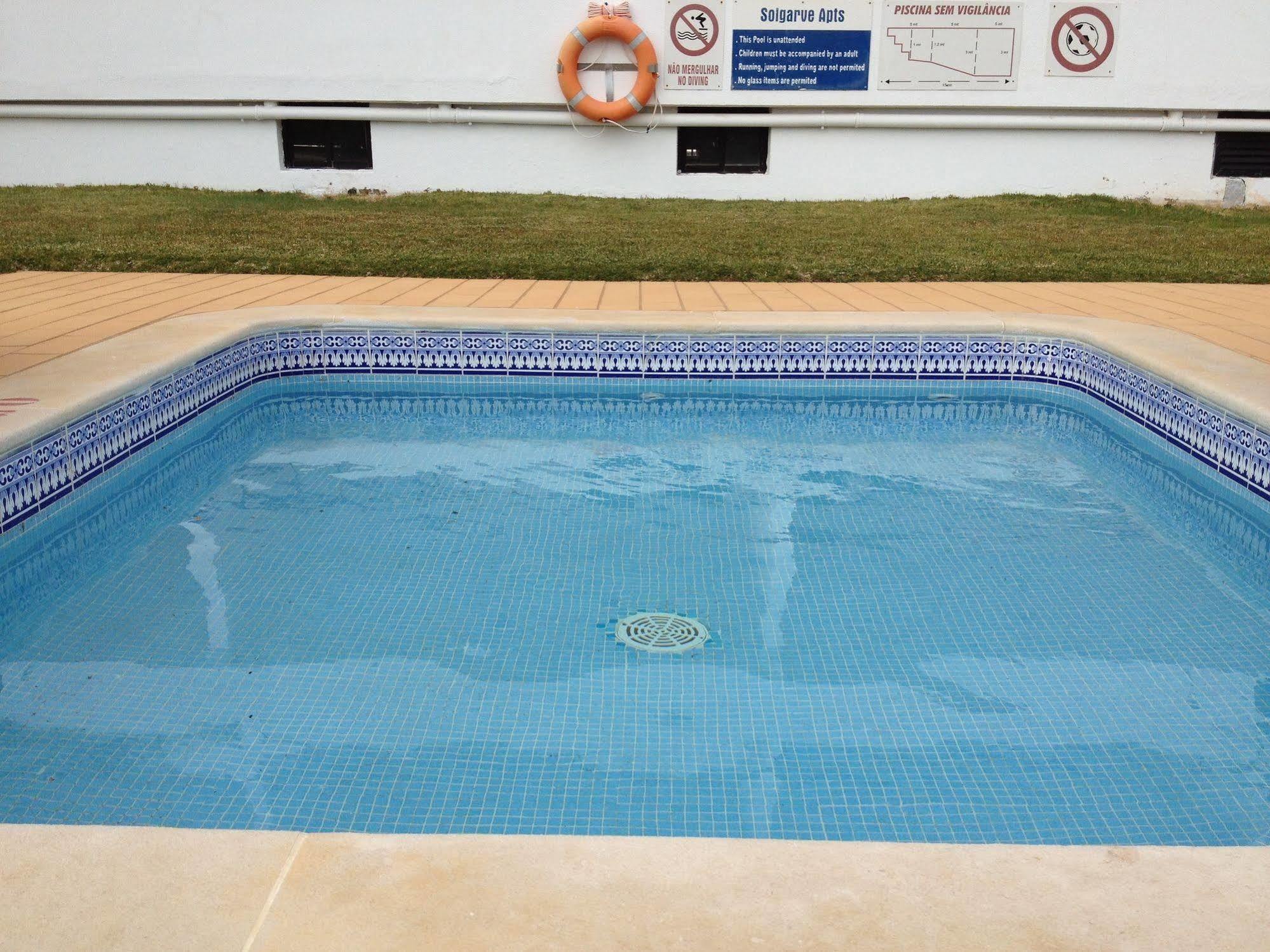 Solgarve Aparthotel Quarteira Exterior foto